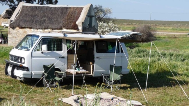 Africana Camper